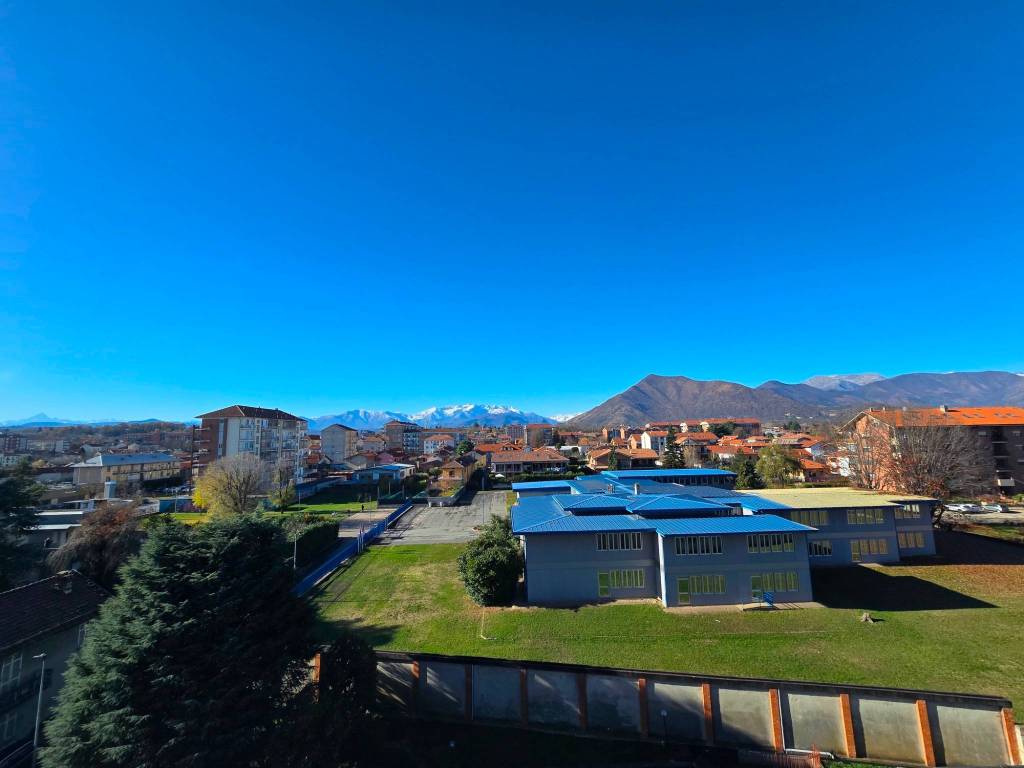 Appartamento a Alpignano in Via 11 Febbraio, 51 - Foto 2