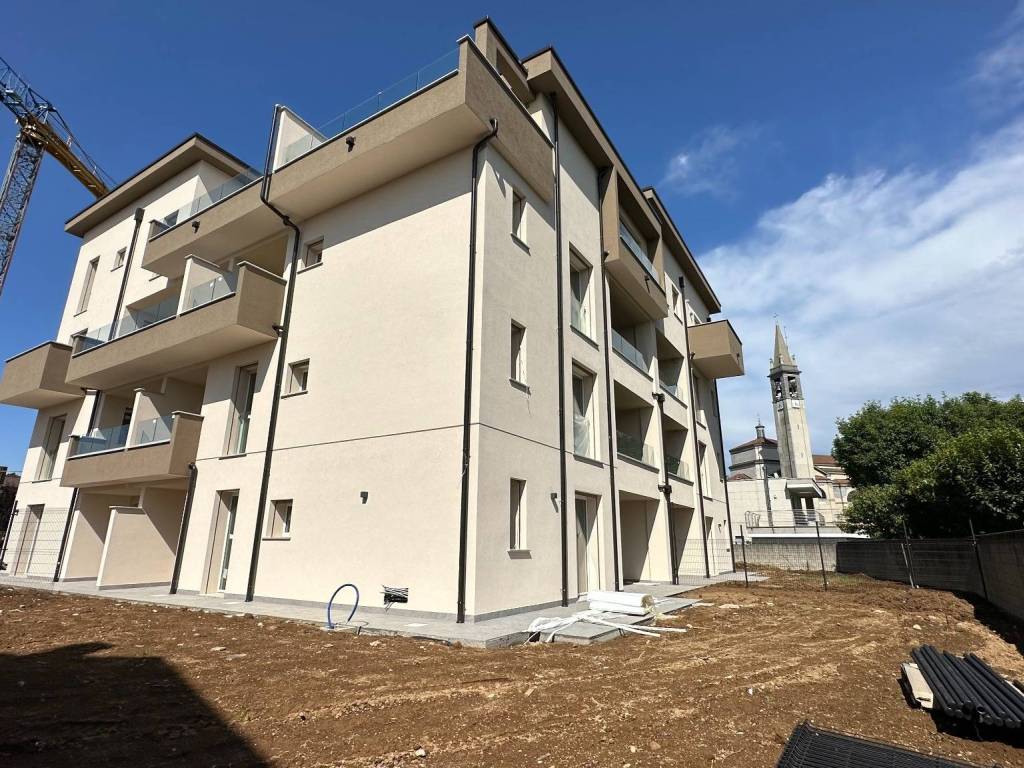Appartamento a Rovello porro in Via Giuseppe Verdi, 5 - Foto 3