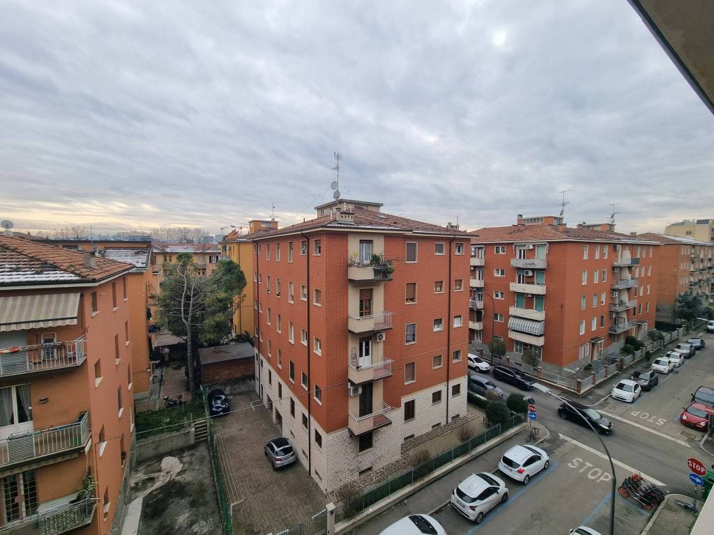 Appartamento a Bologna in Via Daniele Manin - Foto 2
