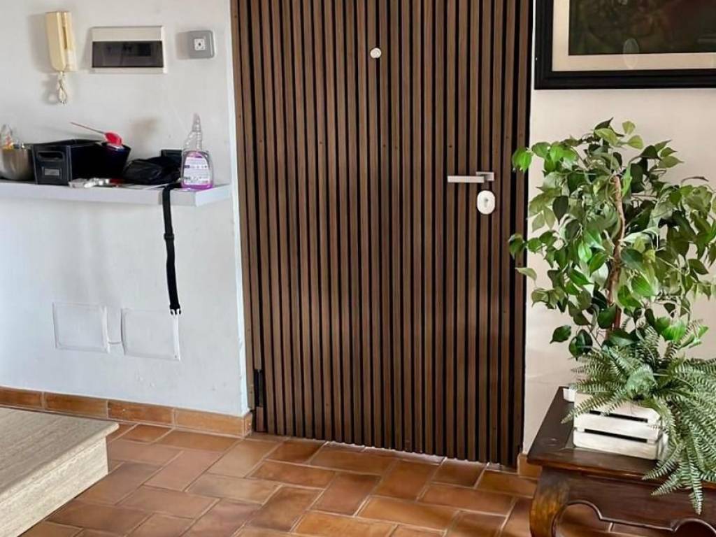 Villa a Pomezia in Via di Torvaianica Alta - Foto 2