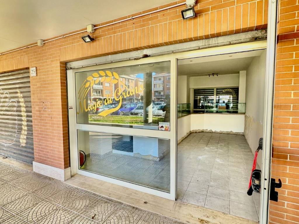 Immobile a Fiumicino in Via Sandro Pertini, 23 - Foto 4