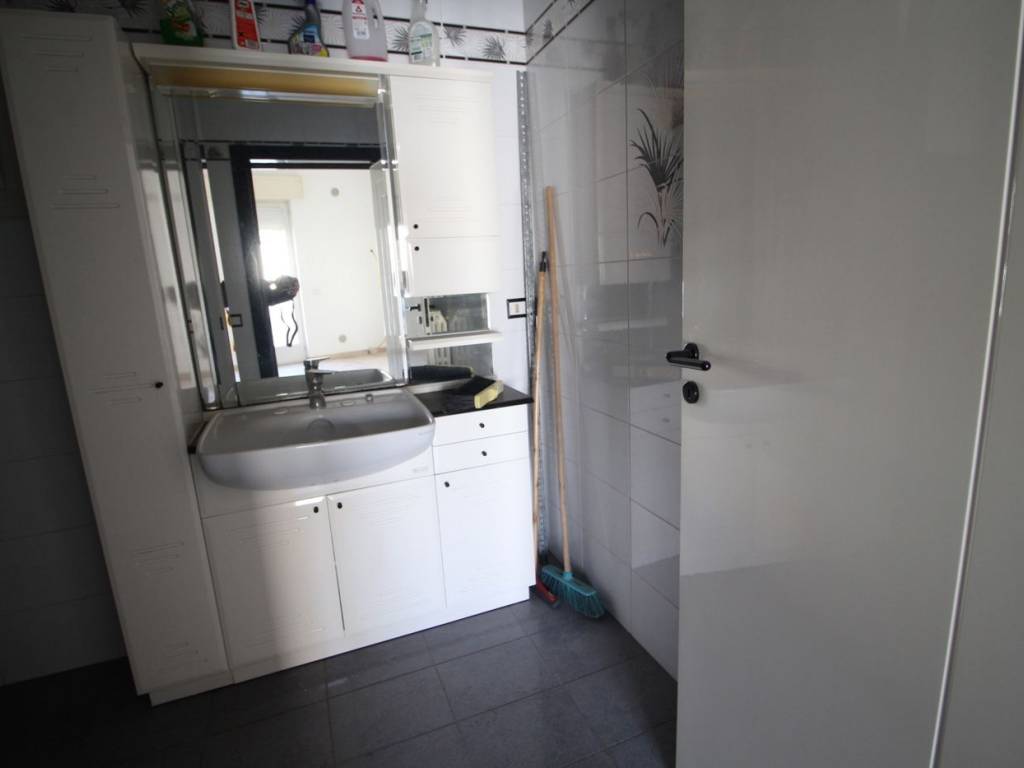 Appartamento a Manduria in Via Alessandro Volta, 8 - Foto 5