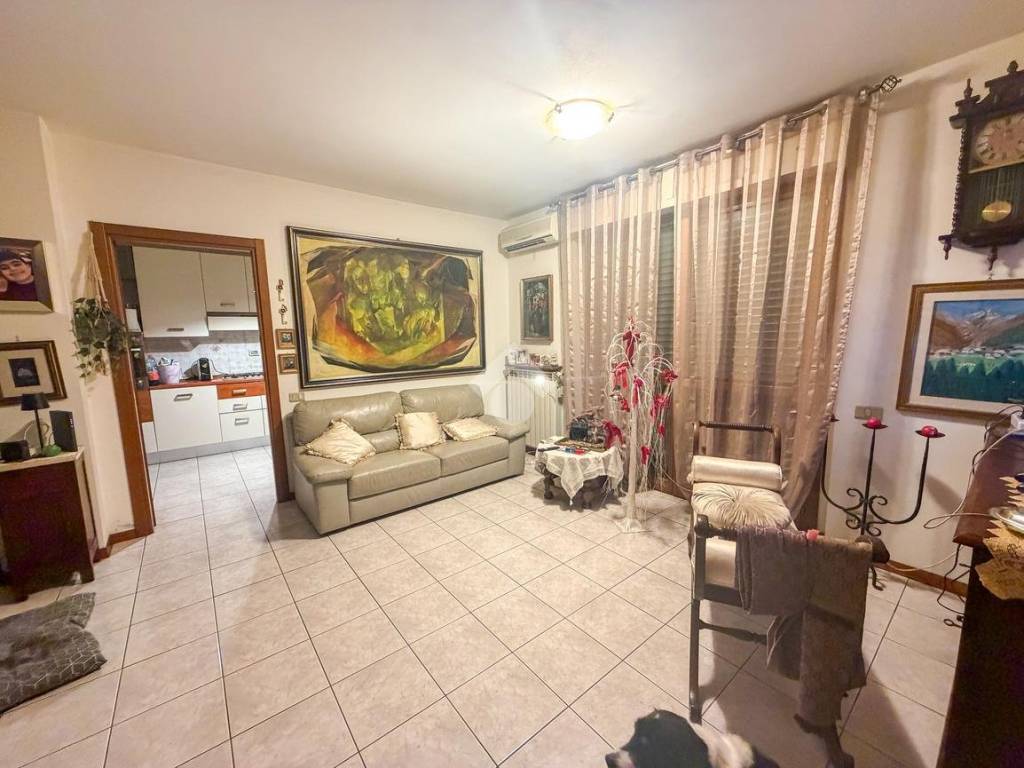 Appartamento a Pontedera in Via martin luther king, 58 - Foto 2