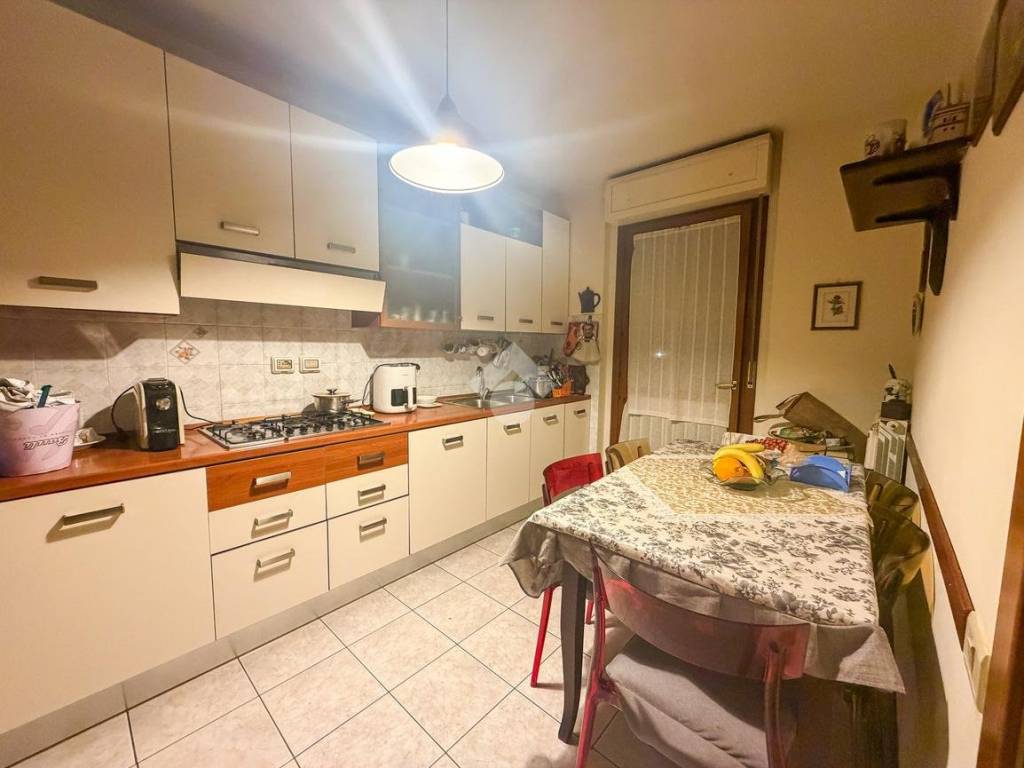 Appartamento a Pontedera in Via martin luther king, 58 - Foto 5