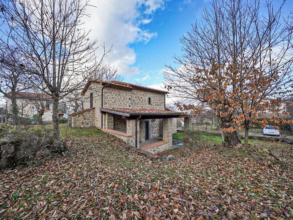 Villa a Castel del piano in Strada Provinciale San Biagio Pescina - Foto 2