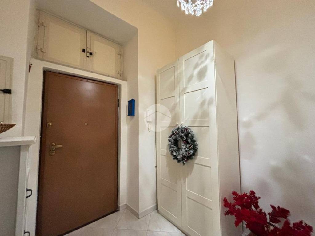 Appartamento a Castellammare di stabia in Via San Vincenzo, 10 - Foto 4