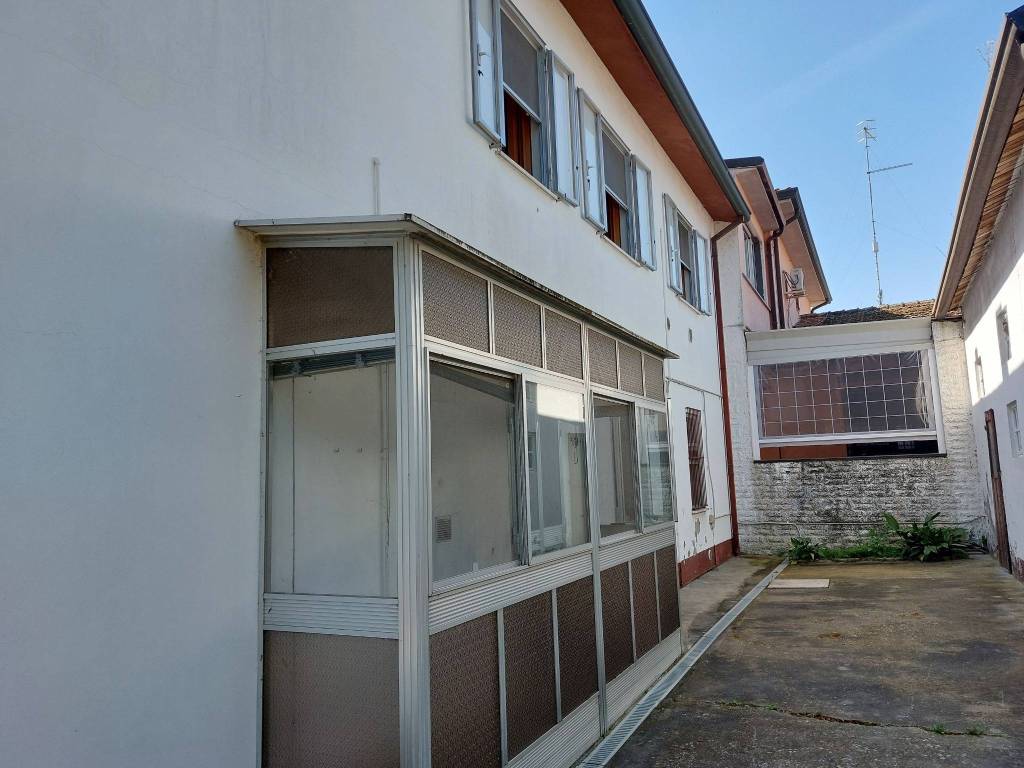 Casa indipendente a Copparo in Via Borgo San Guglielmo, 32 - Foto 4