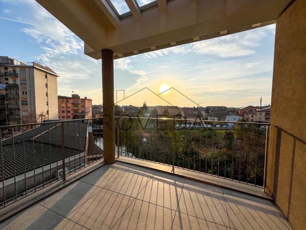 Attico / mansarda a Treviso in Viale Luigi Luzzatti - Foto 5