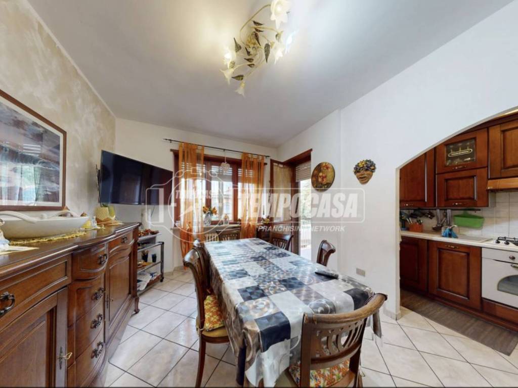 Appartamento a Leinì in Via San Rocco, 8 - Foto 4