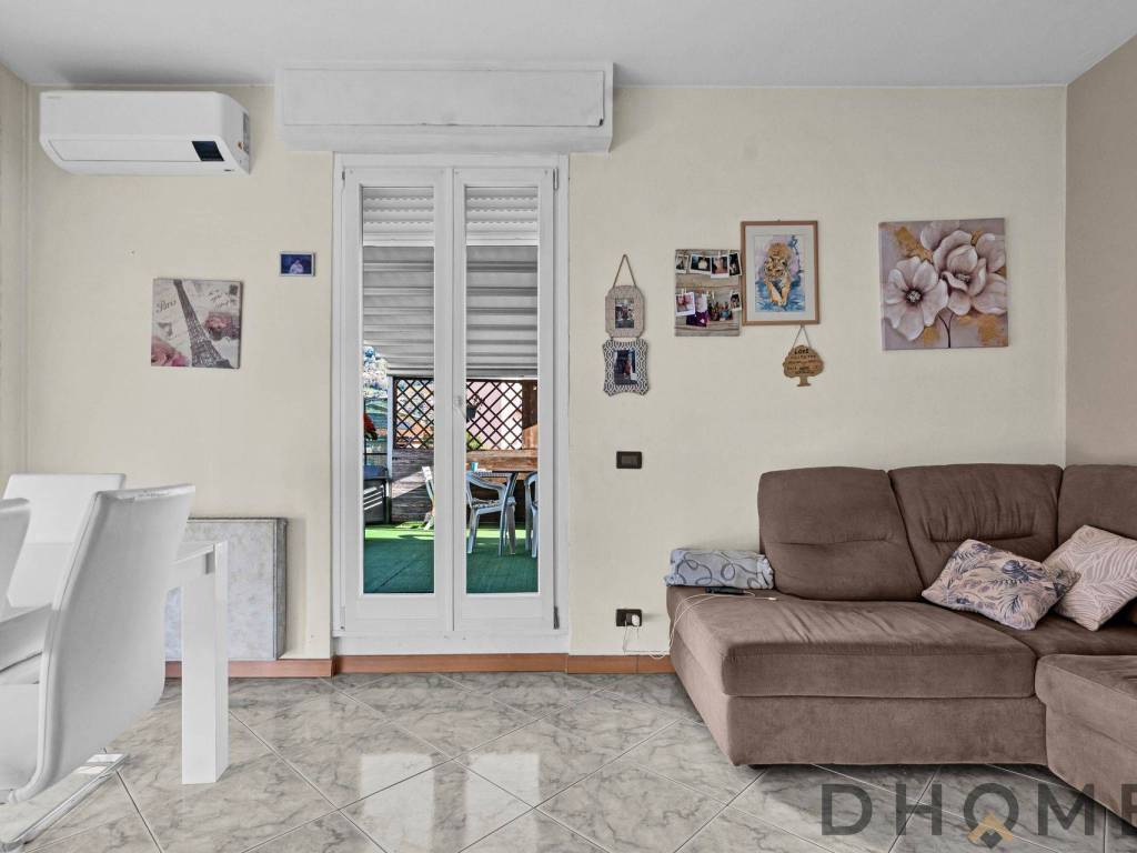 Appartamento a Lecco in Via Tito Speri, 7, 23900 Lecco LC, Italia - Foto 2