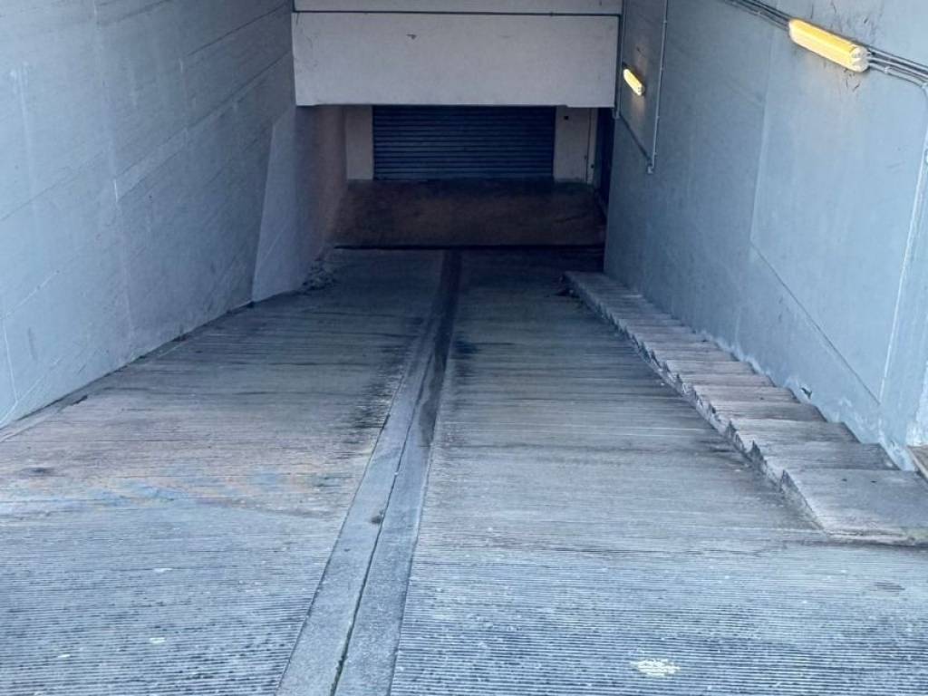 Box / garage a Monopoli in Via Vittorio Veneto - Foto 2