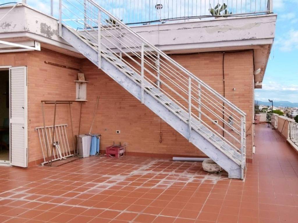 Attico / mansarda a Santa marinella in Via delle Colonie, 60 - Foto 5