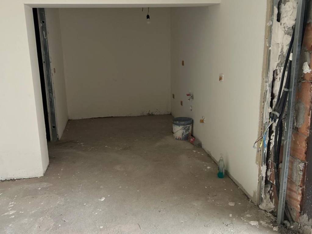 Appartamento a Agliana in Via della Costituzione - Foto 2