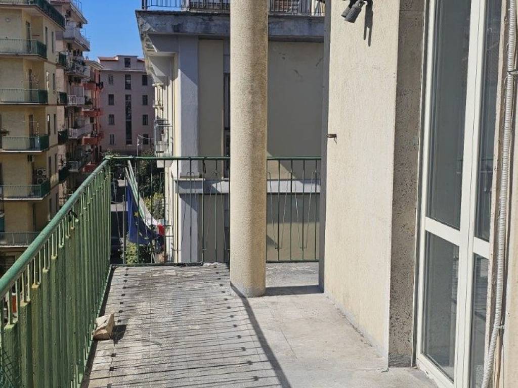 Appartamento a Salerno in Via Giovanni Lanzalone - Foto 5