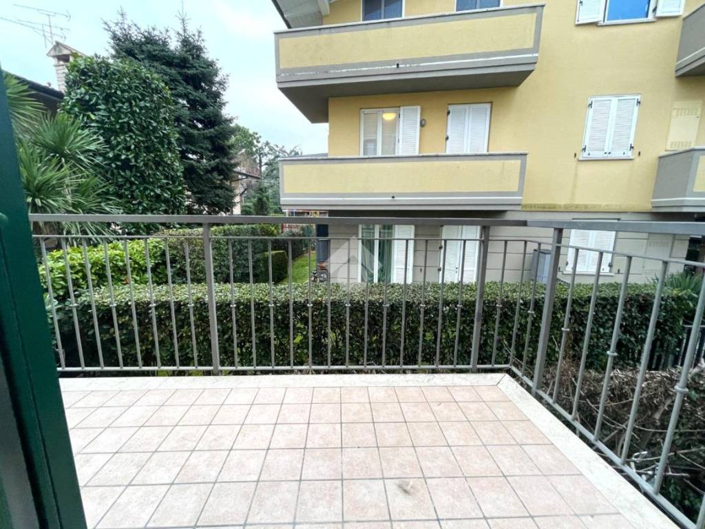 Appartamento a Desenzano del garda in Via celesti, 20 - Foto 3