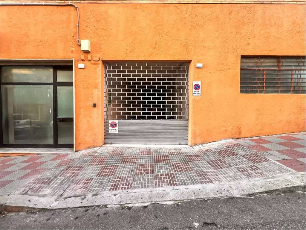 Box / garage a Cagliari in Via Dei Passeri, 0 - Foto 3