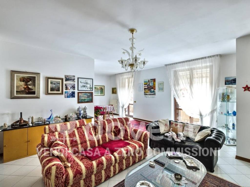 Appartamento a Cavaria con premezzo in Via Antonio Vivaldi, 222 - Foto 3