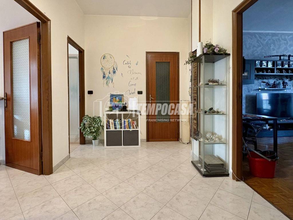 Appartamento a Rivalta di torino in Via I Maggio - Foto 2