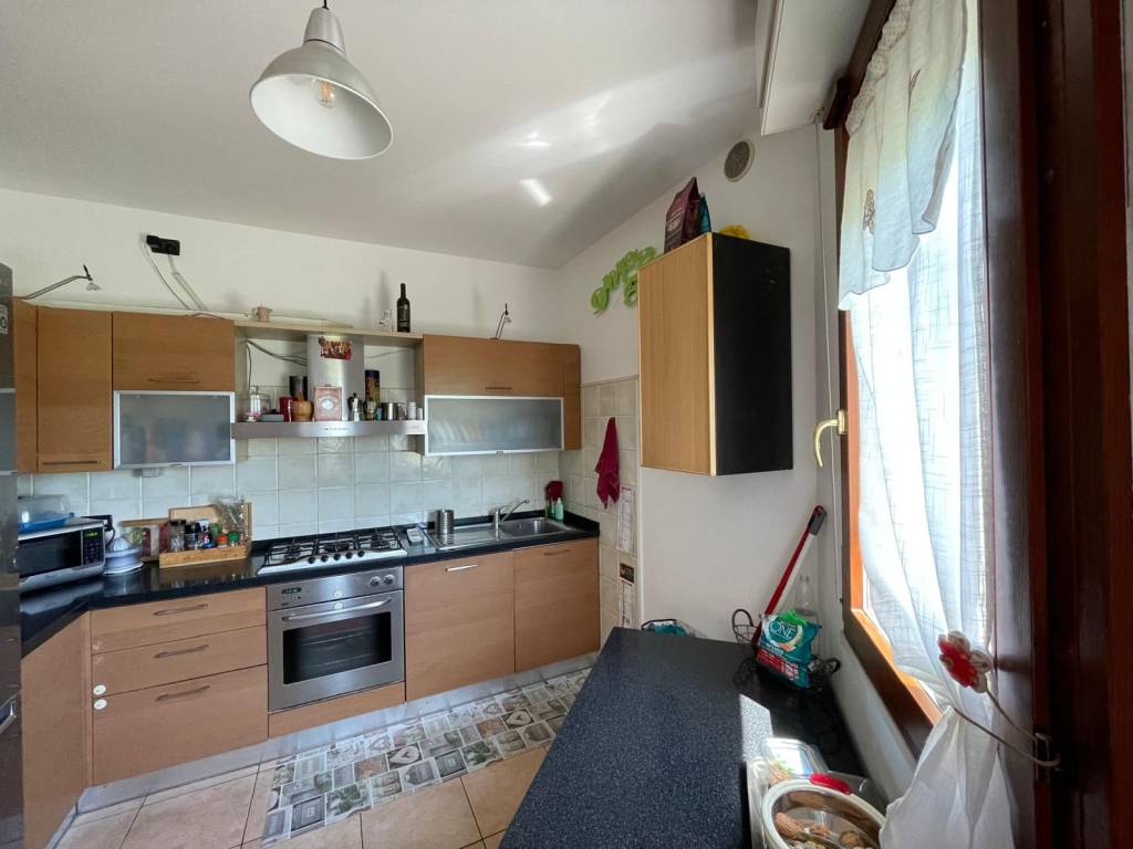 Appartamento a Santarcangelo di romagna in Via del Ciliegio - Foto 2