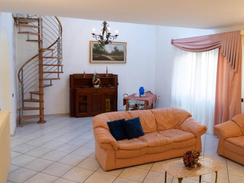 Villa a Santa luce - Foto 2