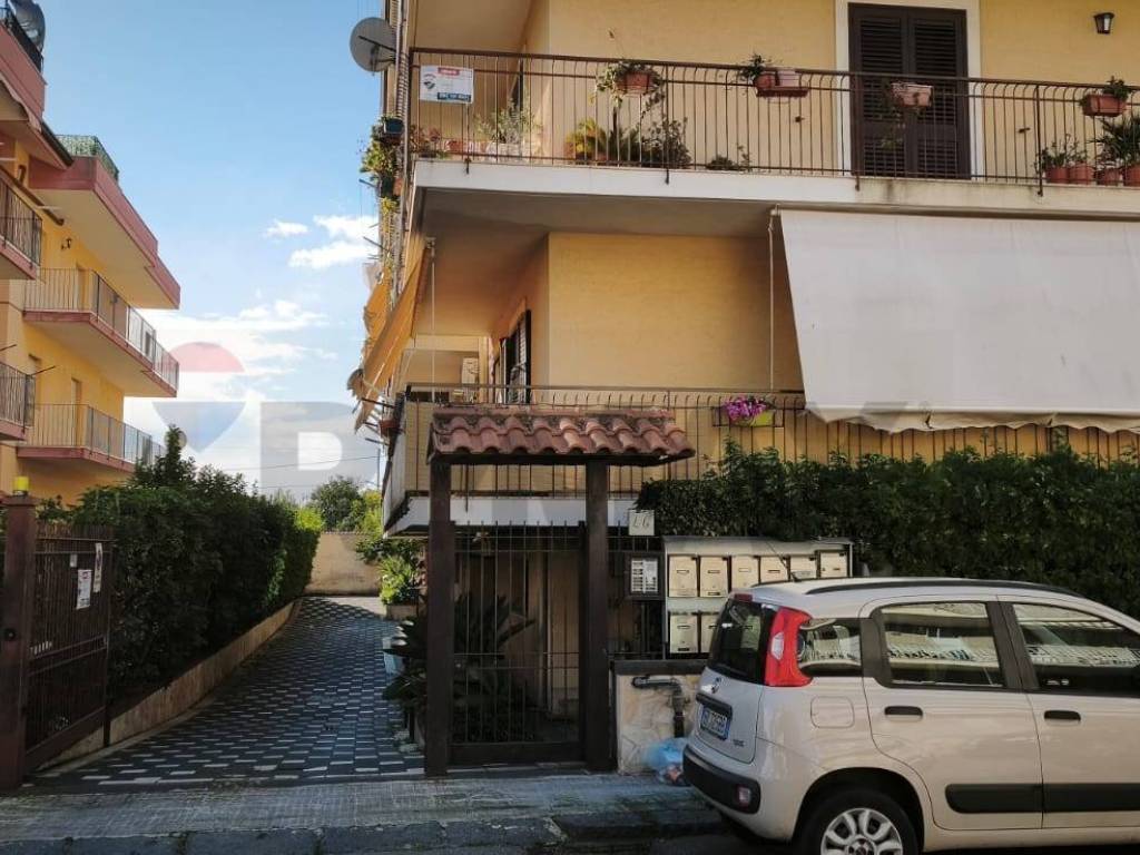 Appartamento a Fiumefreddo di sicilia in Via Vittorio Emanuele Orlando - Foto 2