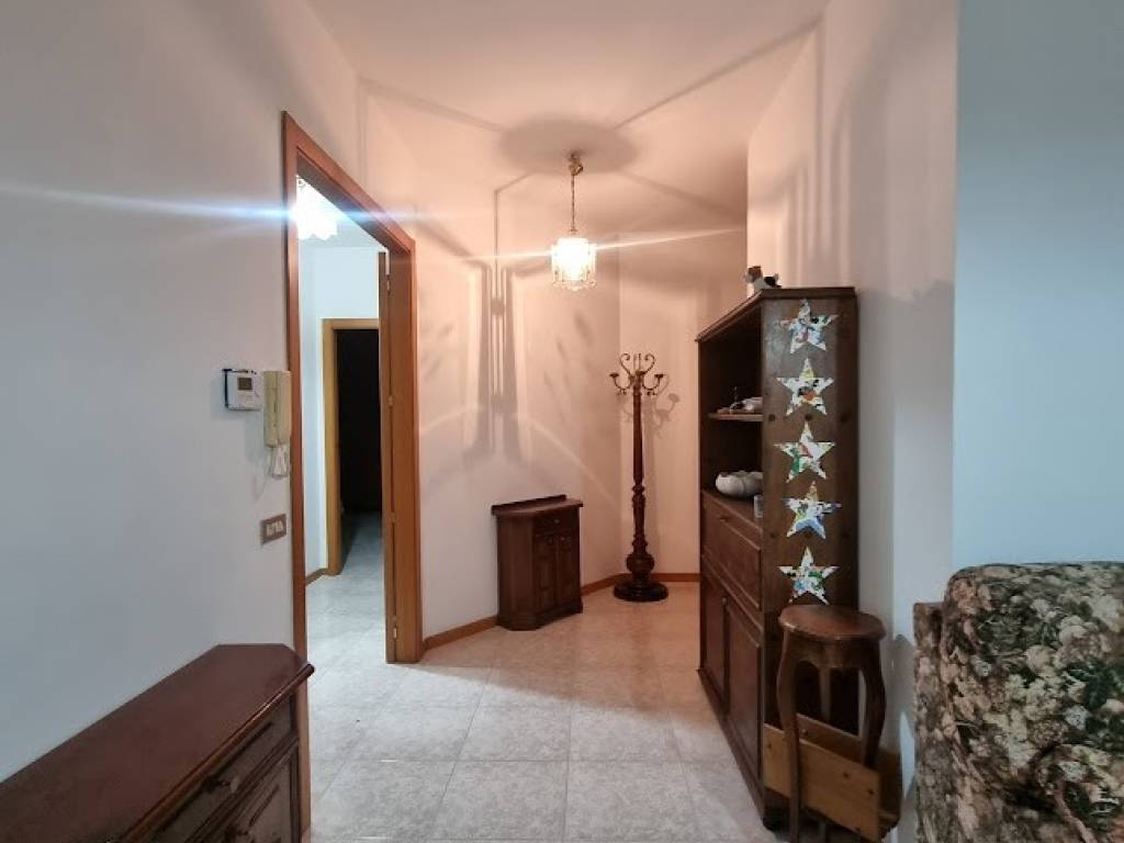 Appartamento a Morrovalle in Via Giosuè Carducci - Foto 2