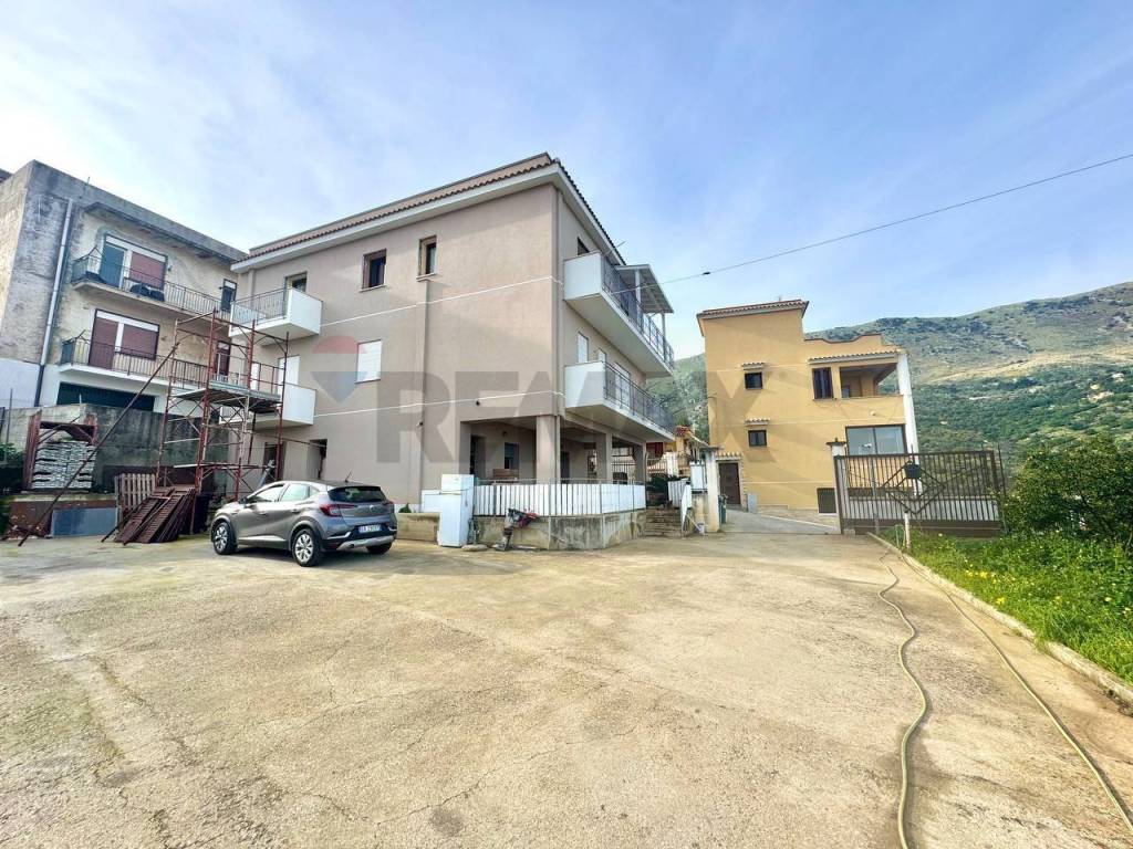 Casa indipendente a Carini in Via Dolomiti, 11 - Foto 4