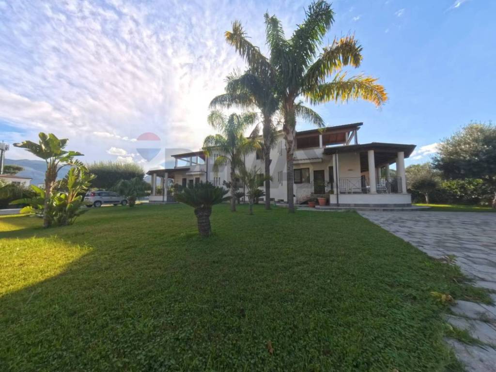 Villa a Carini in via Rocco Dicillo, 20 - Foto 2