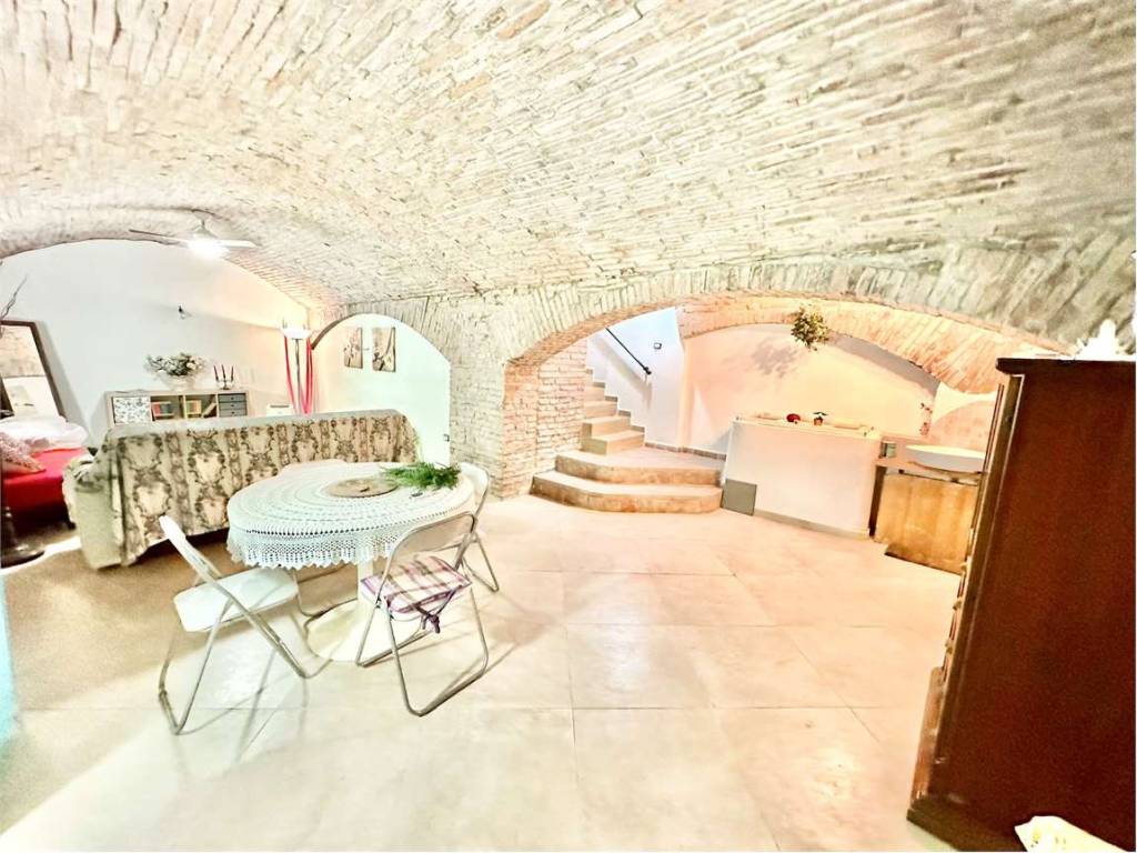 Casa indipendente a Imola in 2 Appartamenti - Cielo Terra con giardino privato ! - Foto 2