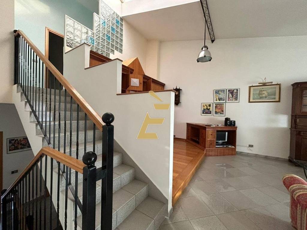 Villetta a schiera a Aprilia in Via Umberto Giordano - Foto 3