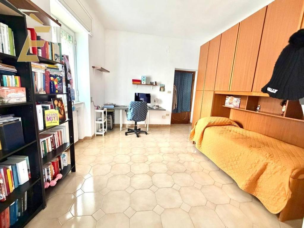 Appartamento a Napoli in Corso Chiaiano - Foto 5