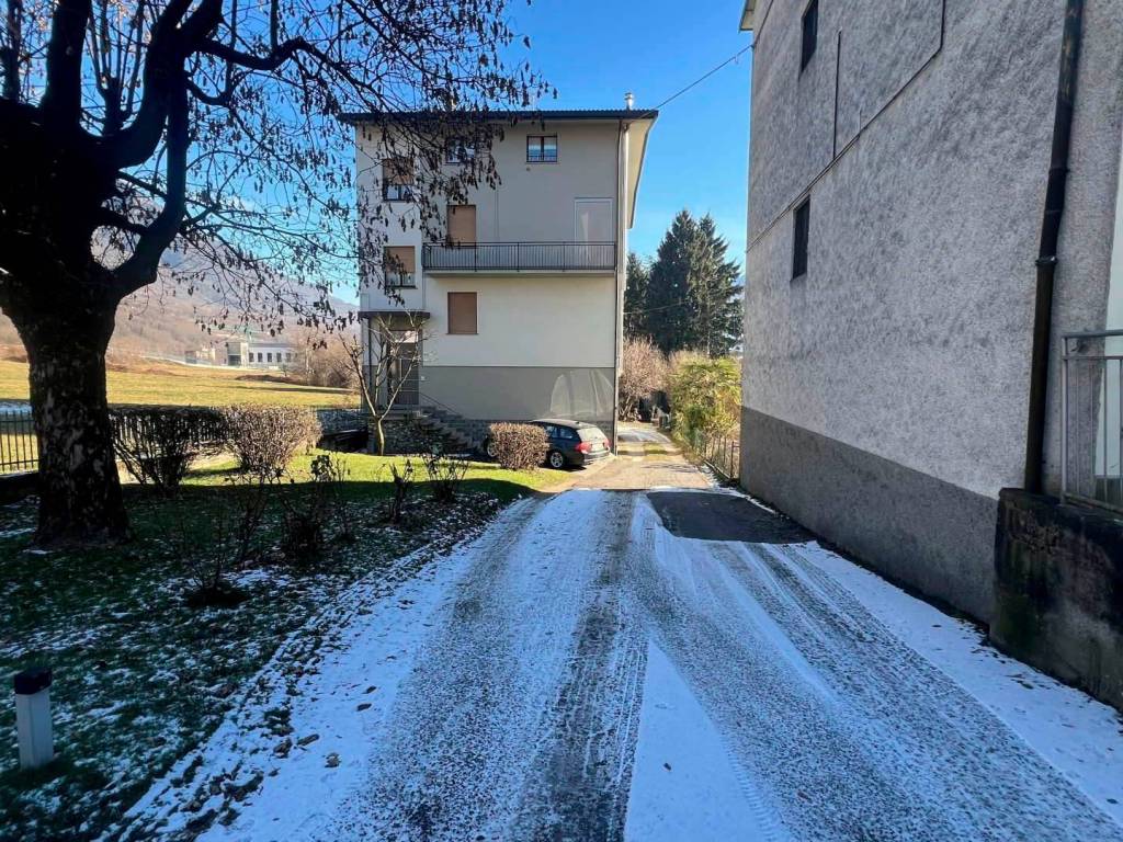 Appartamento a Berbenno di valtellina in Via Berbenno, 14 - Foto 2