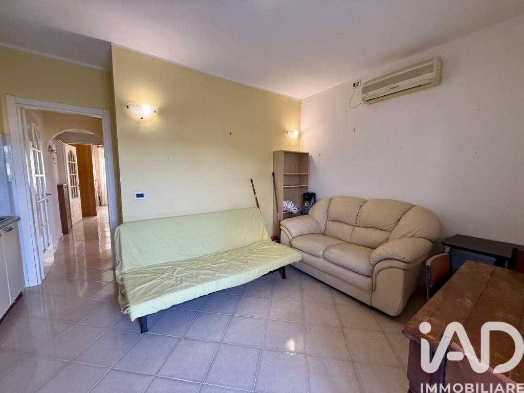 Appartamento a Imperia in Strada STRADA RONCHI BRIGHEI, 31 - Foto 3