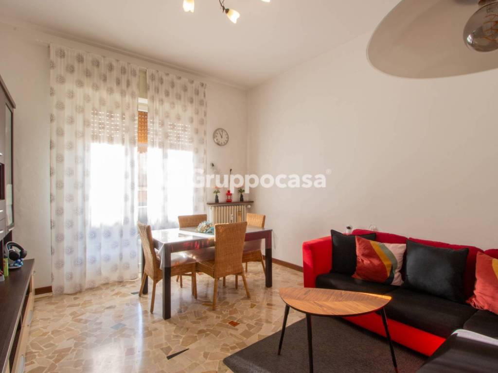 Appartamento a Cuggiono in Piazza della Vittoria, 7 - Foto 2