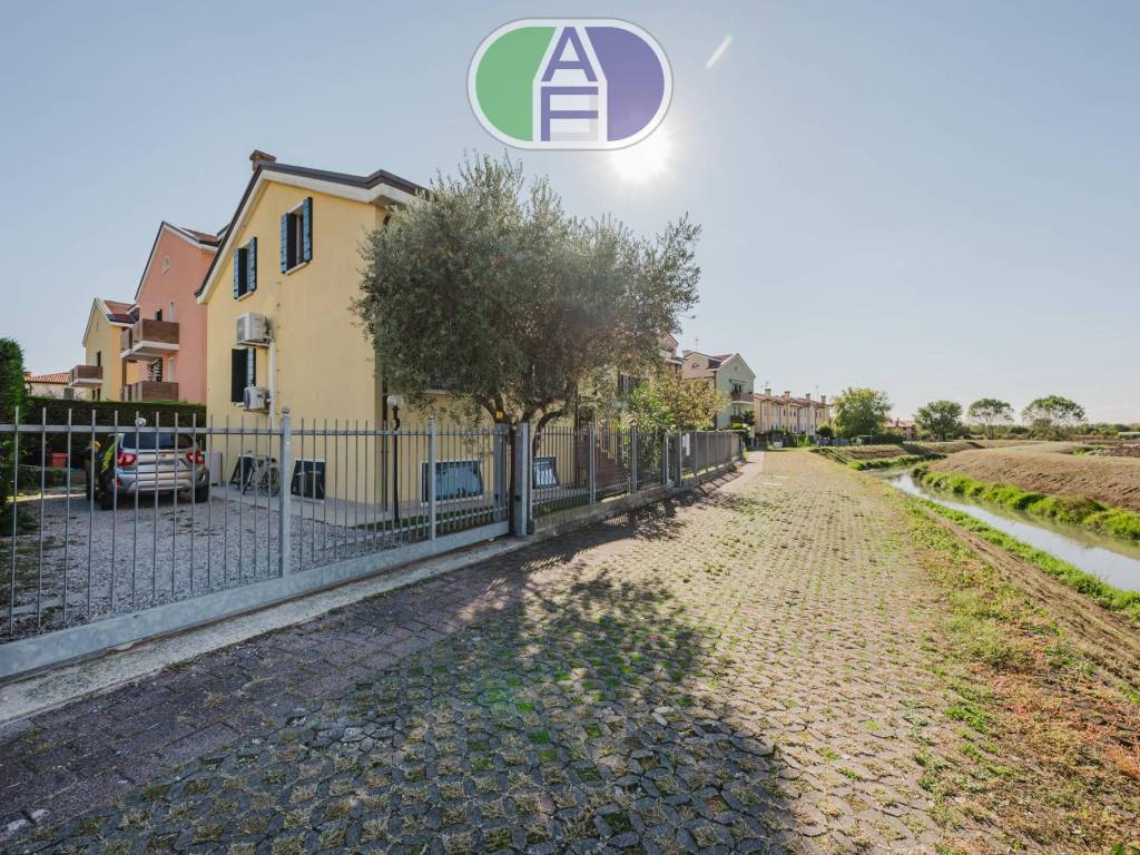 Villa a Pianiga in Via Manzoni, 1 - Foto 2