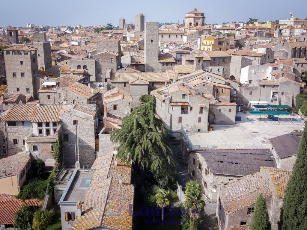Casa indipendente a Viterbo in Via San Tommaso, 54 - Foto 2