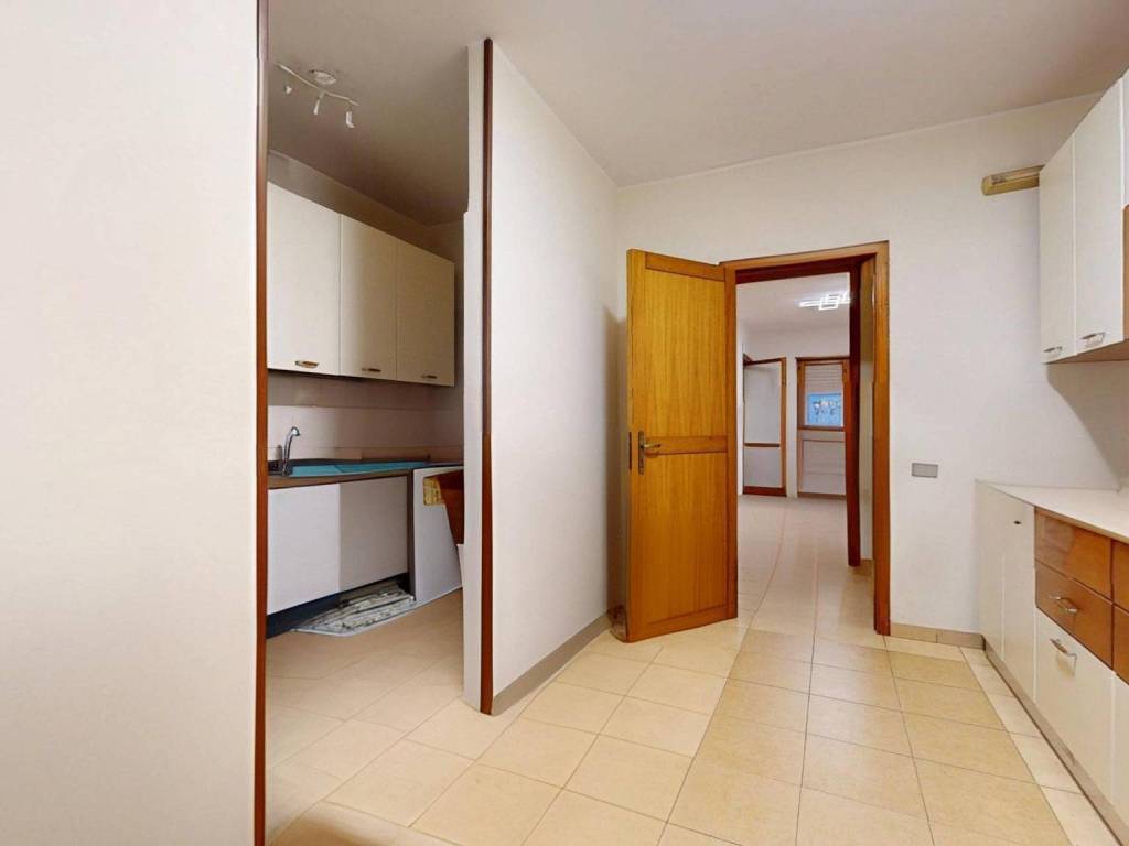 Appartamento a Bari in Via Giorgio La Pira - Foto 4