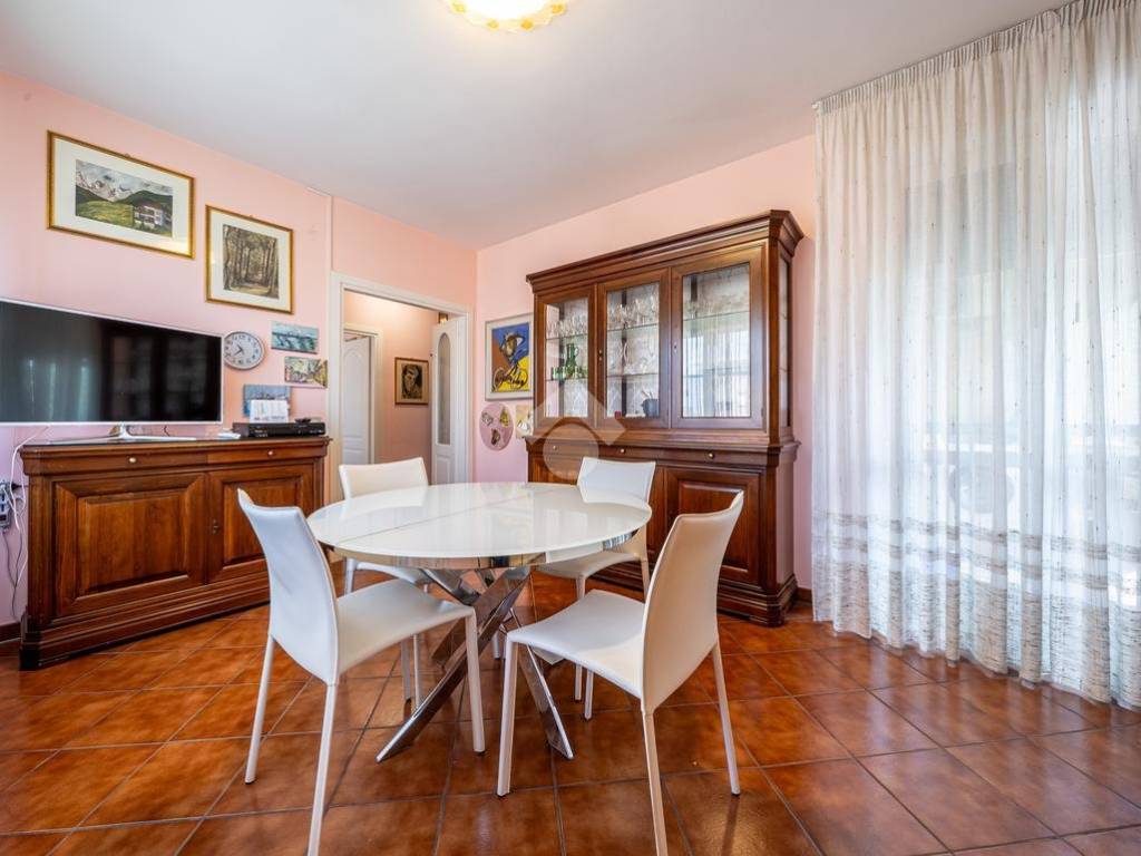 Appartamento a Carpi in Via Giulio Cesare, 8 - Foto 4