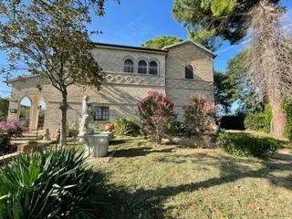 Villa a Osimo in VIA chiaravallese - Foto 5