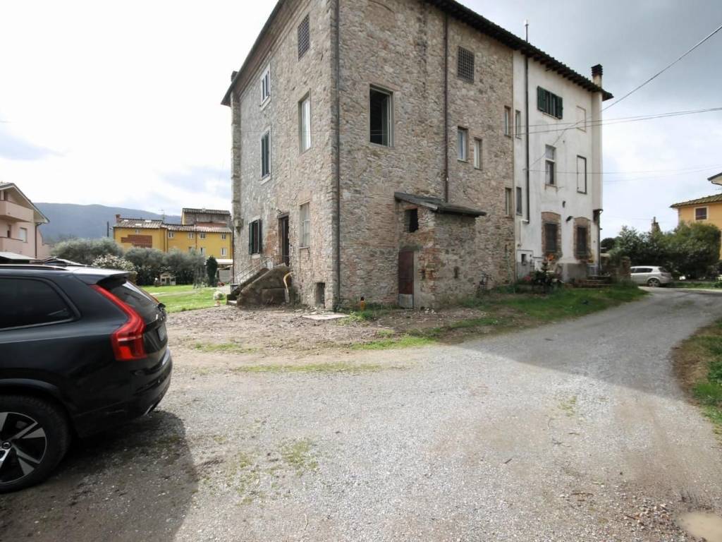 Casa indipendente a Lucca in Via della Chiesa XXIV, , 1346 - Foto 3