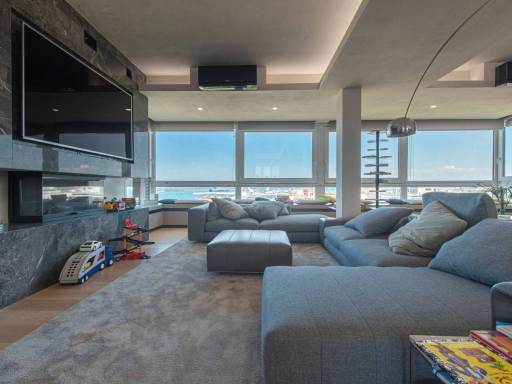 Appartamento a Livorno in Viale Italia - Foto 4