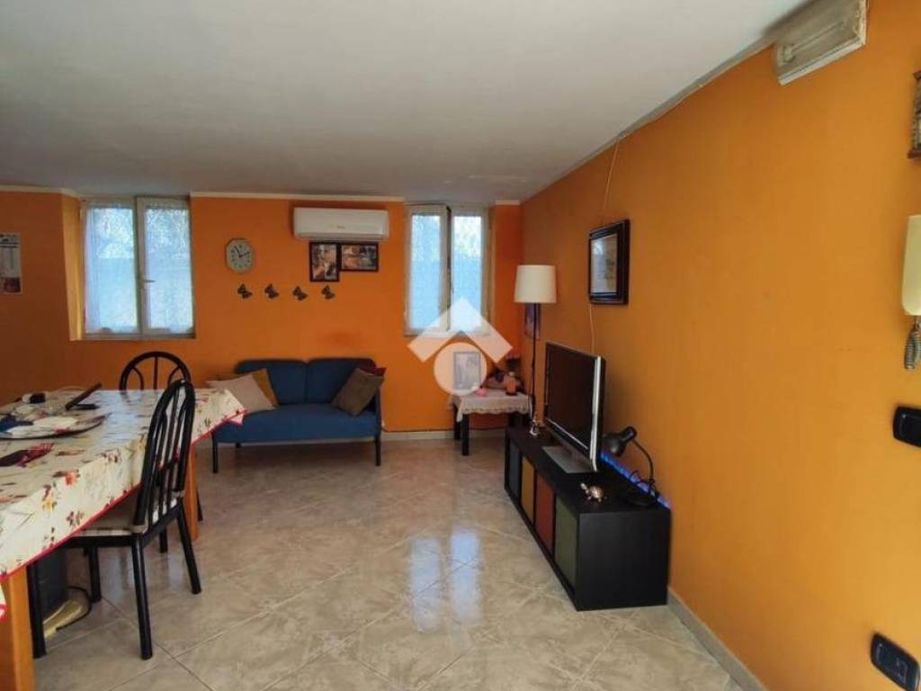 Appartamento a Afragola in IX Traversa San. Marco, 37 - Foto 4