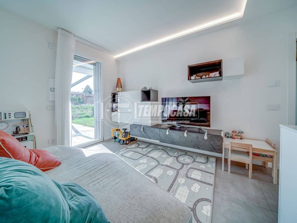 Appartamento a Cardano al campo in Via delle Alpi 41 - Foto 5