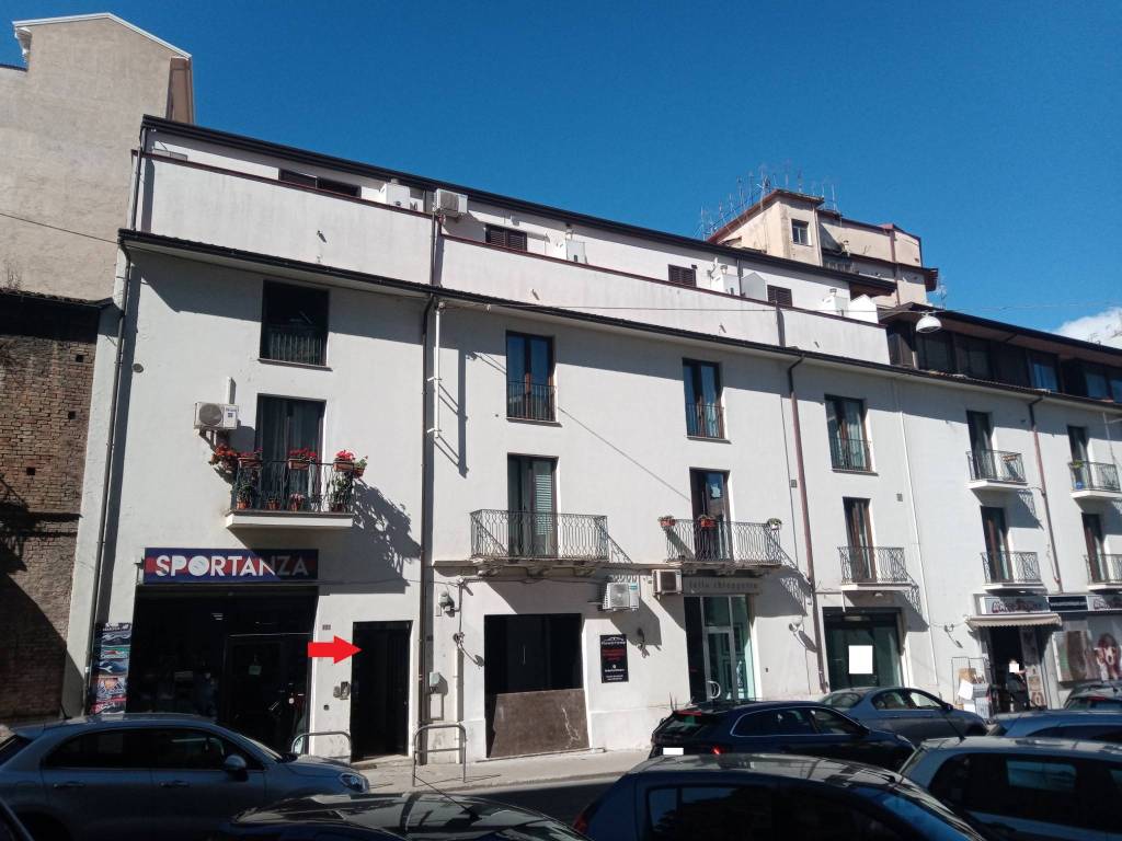 Appartamento a Cosenza in Via Gregorio Caloprese, 107 - Foto 4
