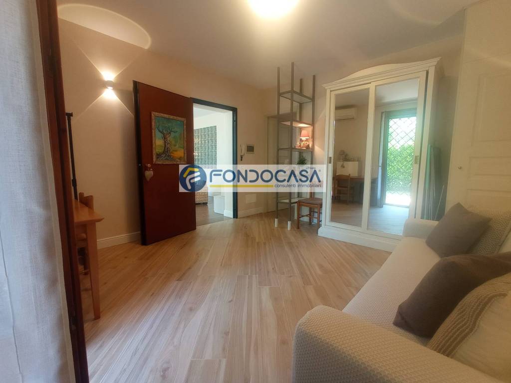 Appartamento a Desenzano del garda in via agello, 86 - Foto 4