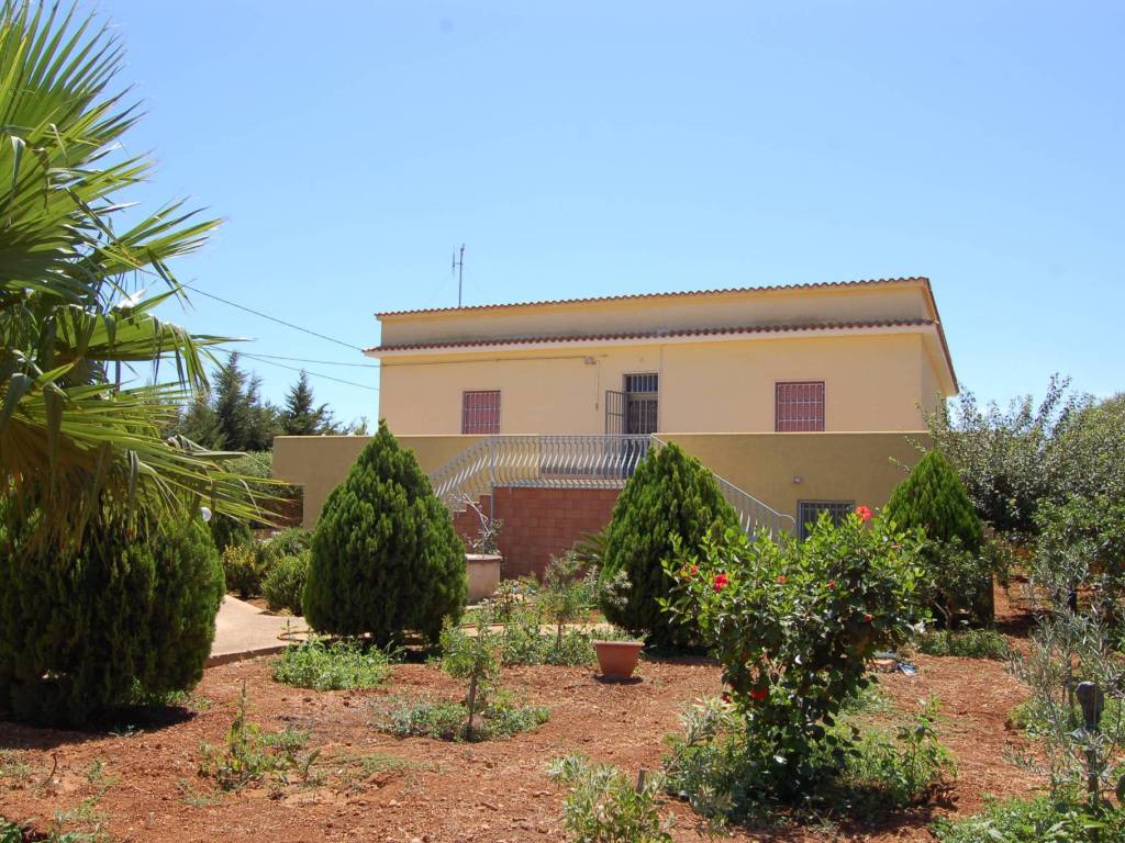 Casa indipendente a Marsala in SCACCIAIAZZO - Foto 2