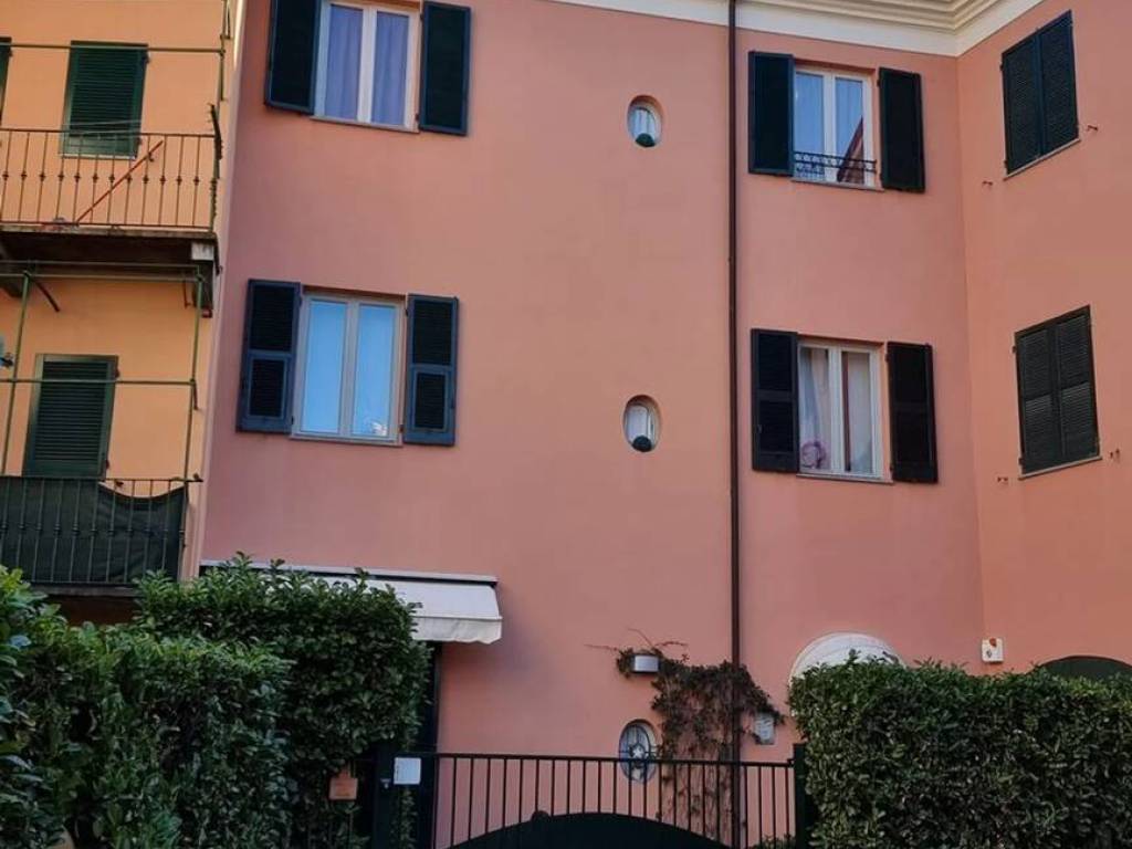 Villa a Novi ligure in Via Basso, 12 - Foto 2