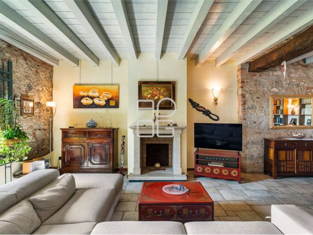 Appartamento a Lonato del garda in Via Luigi Einaudi, 36 - Foto 2