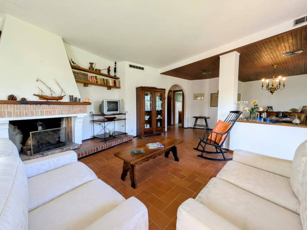Villa a Ameglia in Via C. A. Fabbricotti - Foto 3
