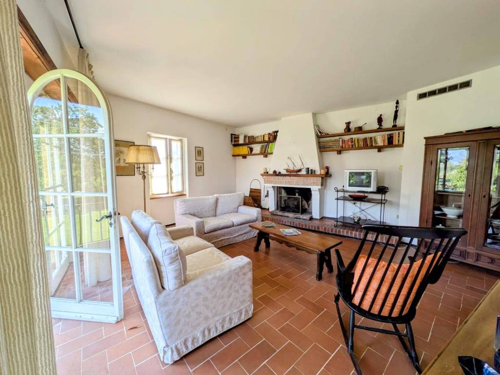 Villa a Ameglia in Via C. A. Fabbricotti - Foto 4
